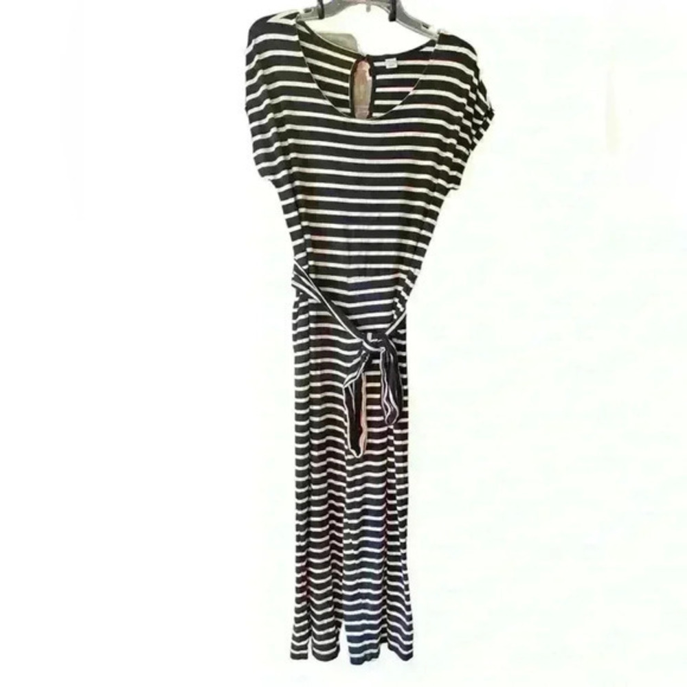 Old Navy Women Striped Cap Sleeve Tie Jumpsuit, Black Combo Size M.